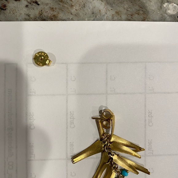 Earring - Picture 2 of 3